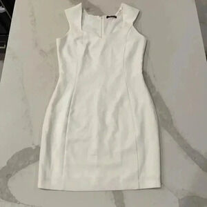 Mango Basics Sweetheart Neckline Asymmetrical Zipper White Dress Women’s Size 6